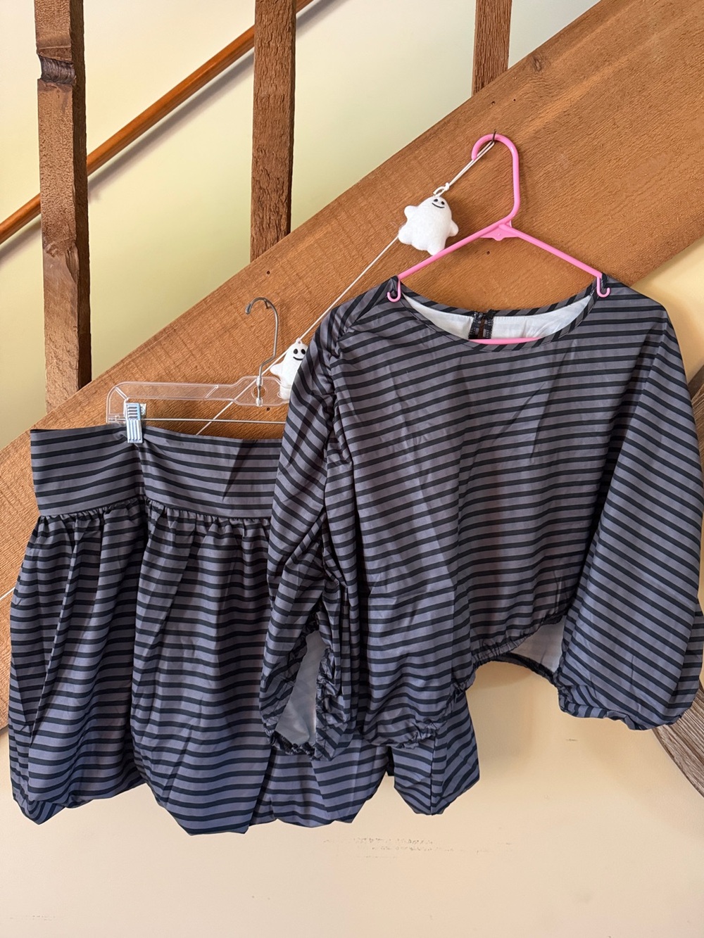 SHEIN Black & Gray Striped Girls Skirt Set